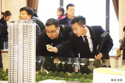 廊坊小長假萬人空巷，城市游樂盛宴帶動房產咨詢熱潮